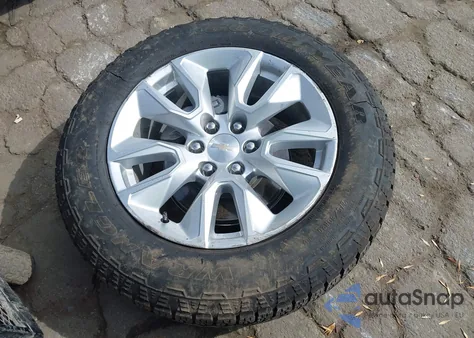 2024 Chevrolet Silverado 1500 2Wd Short Bed Custom из США, поврежденный, VIN 1GCPABEK5RZ337290